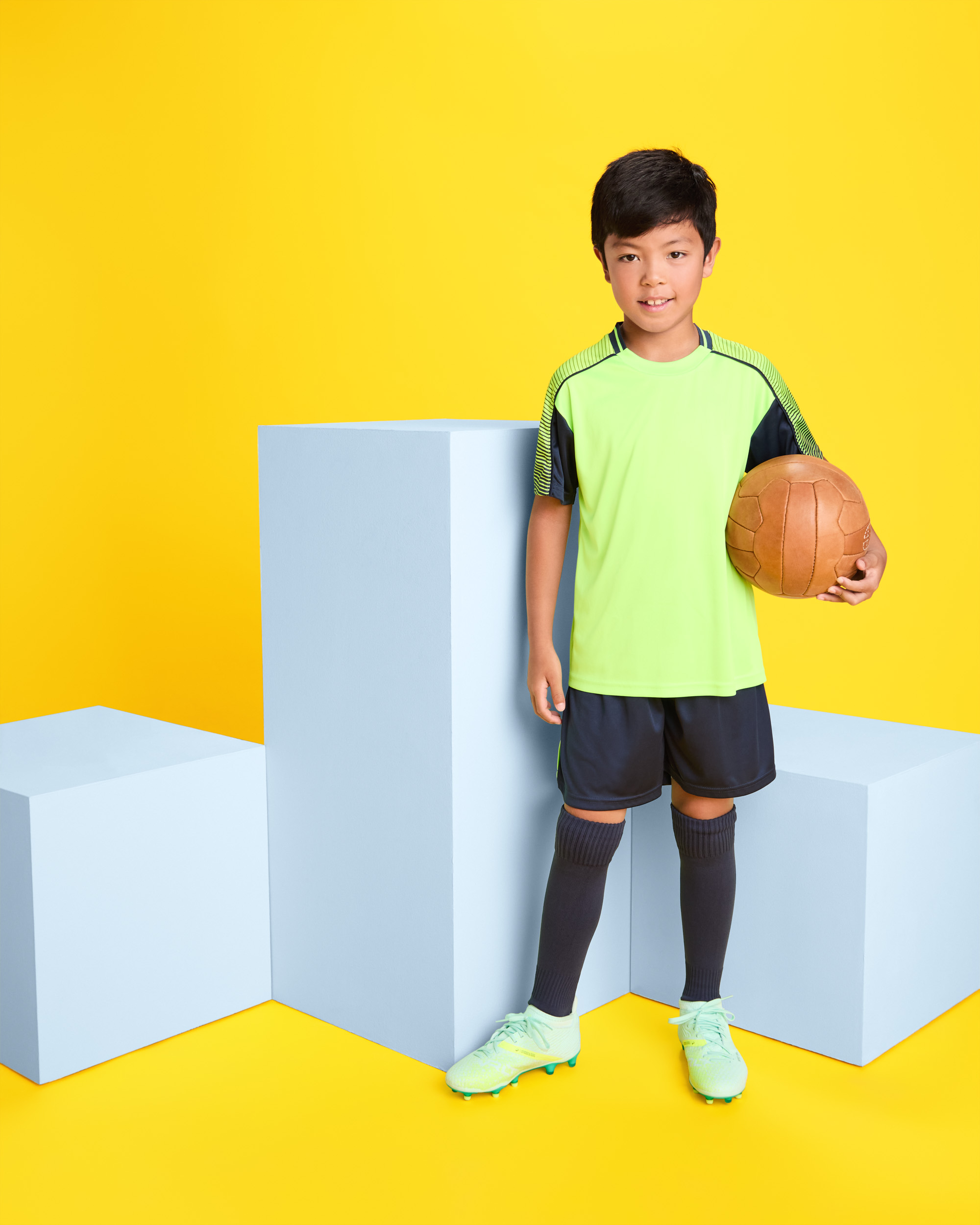 0525_22255_1_2.jpg EQUIPACIÓN ROLY JUVE - Imagen 1