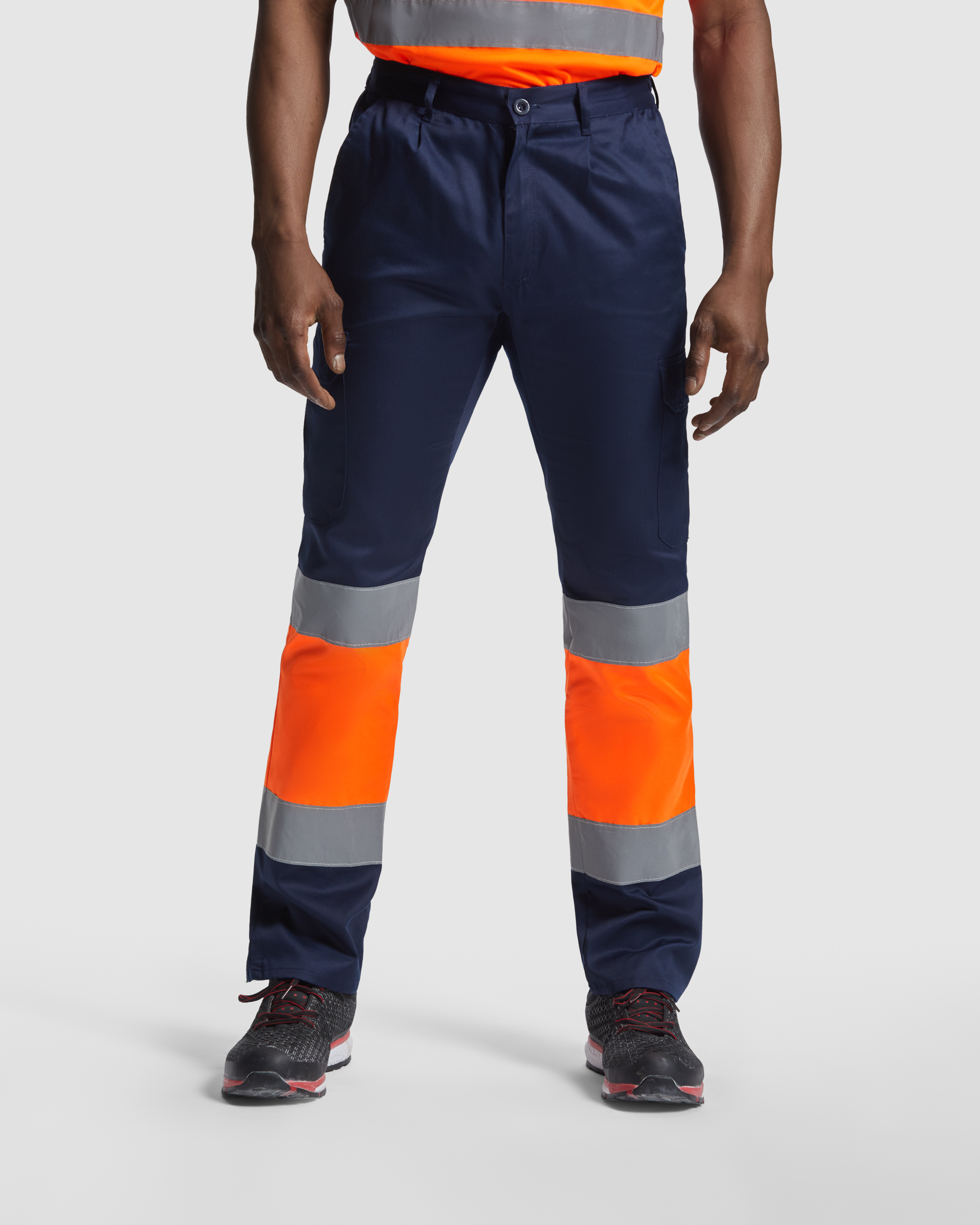 9300_55223_1_1.jpg PANTALÓN ROLY NAOS - Imagen 1